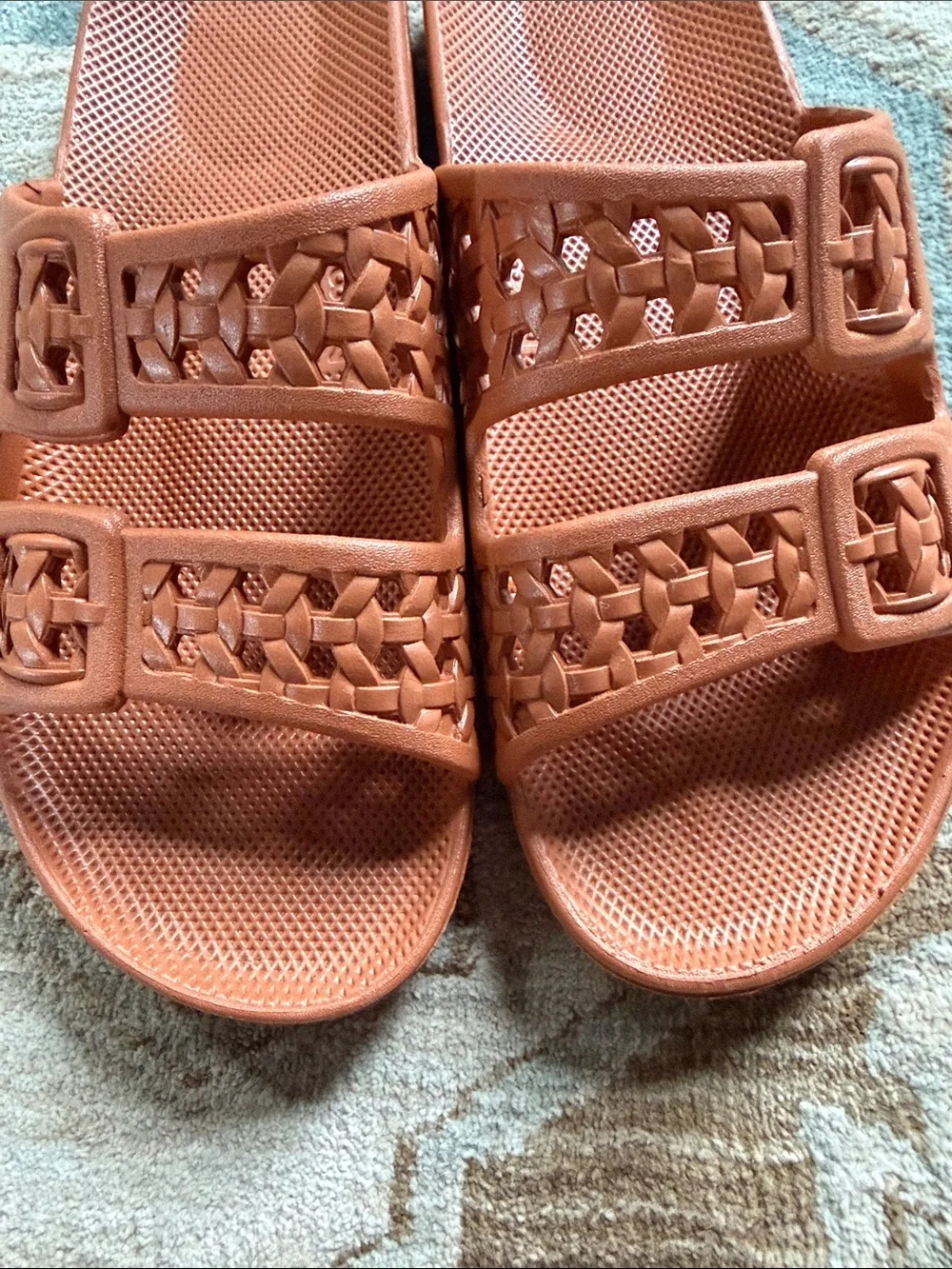 Women’s Free Moses Slide Sandals in Paz Coffee